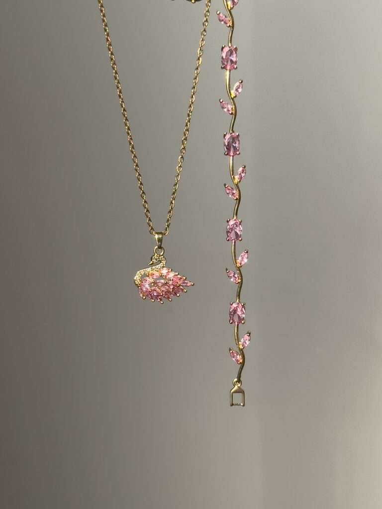 Pack Élégance – Collier Swan & Bracelet Tulipes